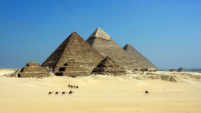 Mystère des pyramides, géométrie sacrée 